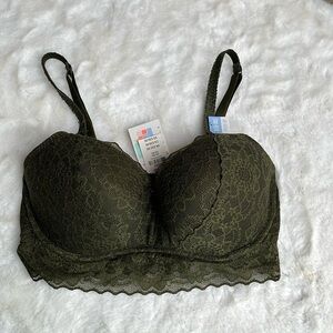 Pink Victoria’s Secret lace bralette